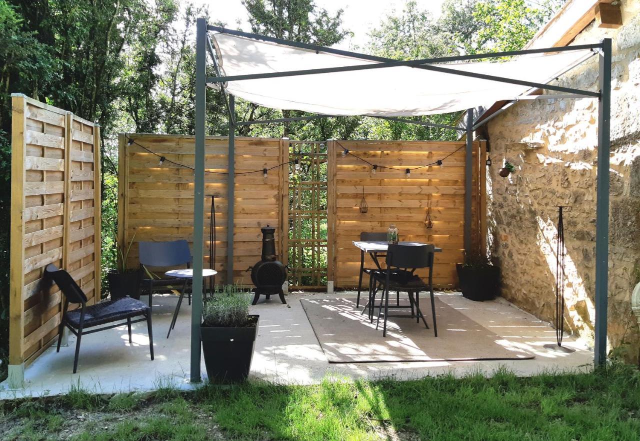 Bed and Breakfast La Tourelle 82 Saint-Antonin Esterno foto
